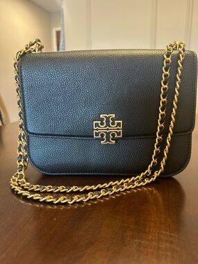 Tory Burch Black Pebbled Leather Chain Crossbody with Gold Logo
